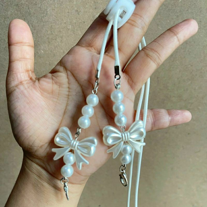 Black - White series konektor masker / kalung masker mutiara