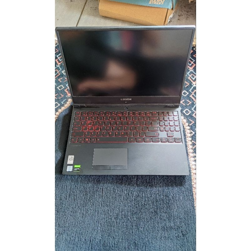 lenovo legion y7000