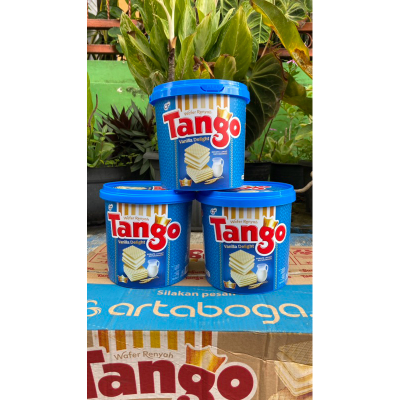 

TANGO WAFER DAN WAFFLE KEMASAN JAR