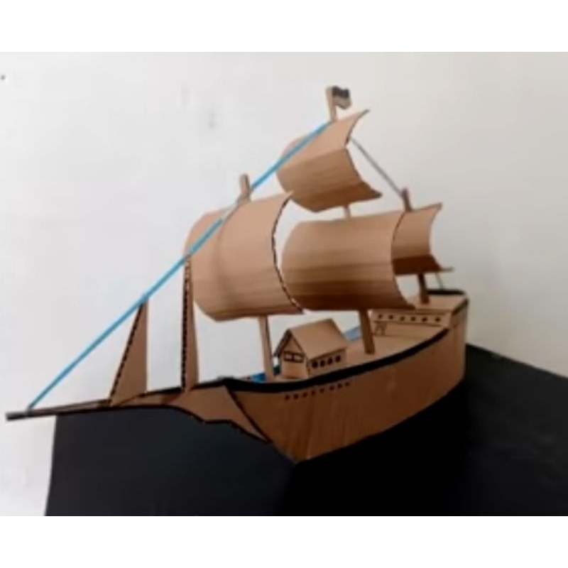Prakarya miniatur kapal pinisi dari kardus