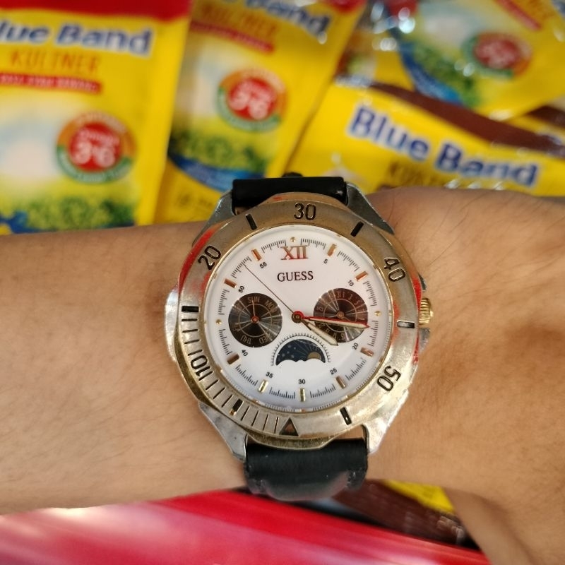 Jam Tangan Pria Wanita Guess Original Vintage Rare