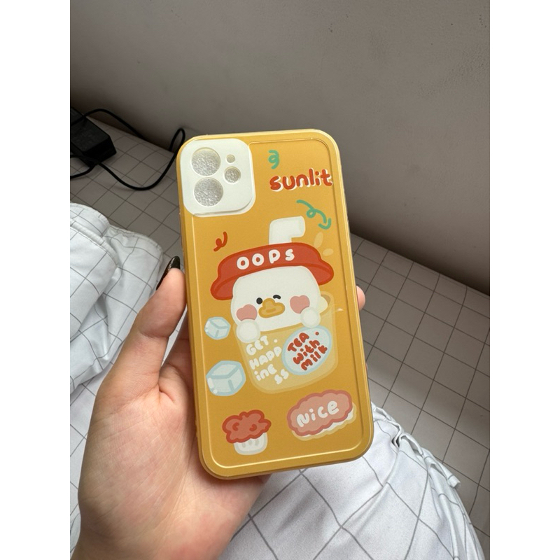 [PRELOVED] CUTE DUCK CASE FOR IPHONE 11