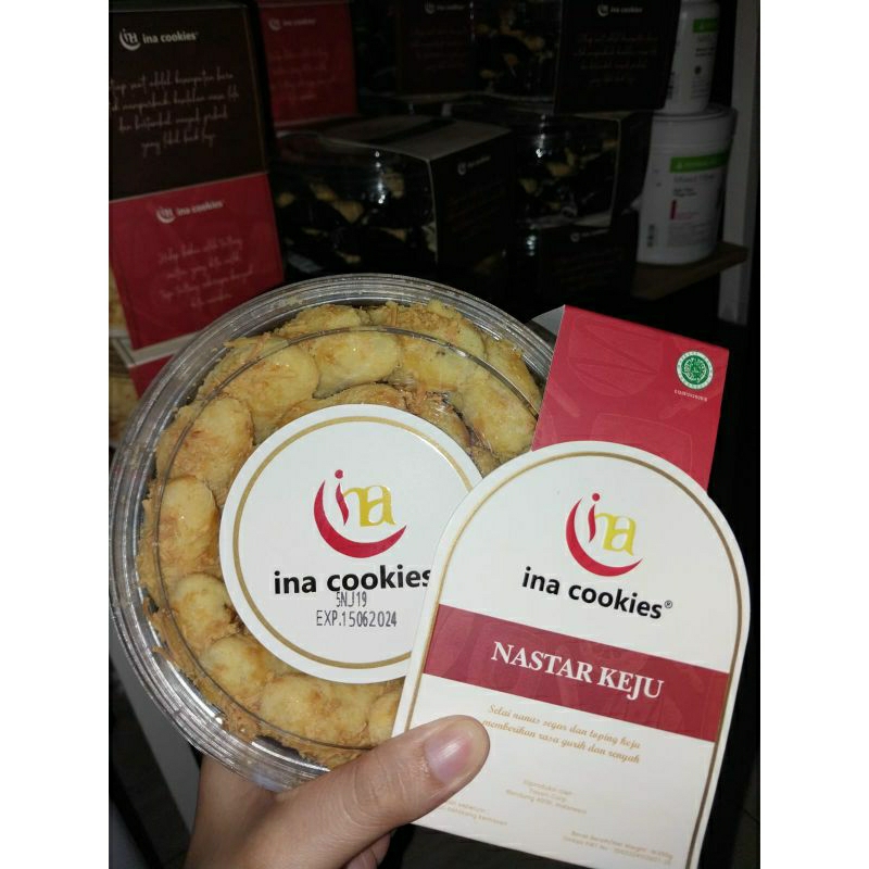 

INA COOKIES Nastar Keju Reguler