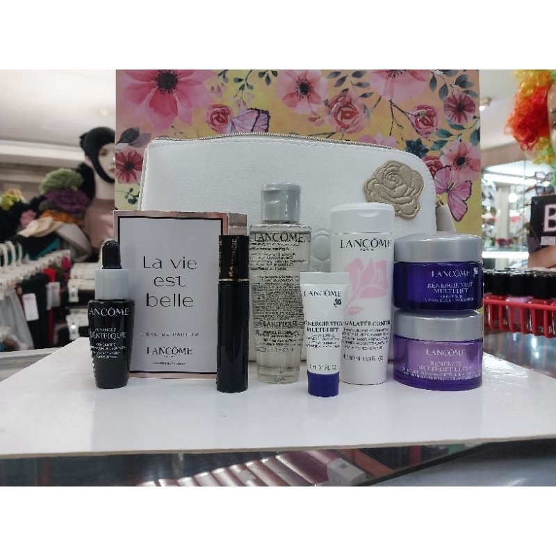 LANCOME PARIS POUCH SKIN CARE SET