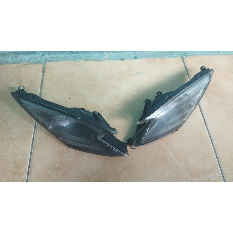 Lampu riting sen sein Motor Honda Blade Lama 110cc original bekas copotan