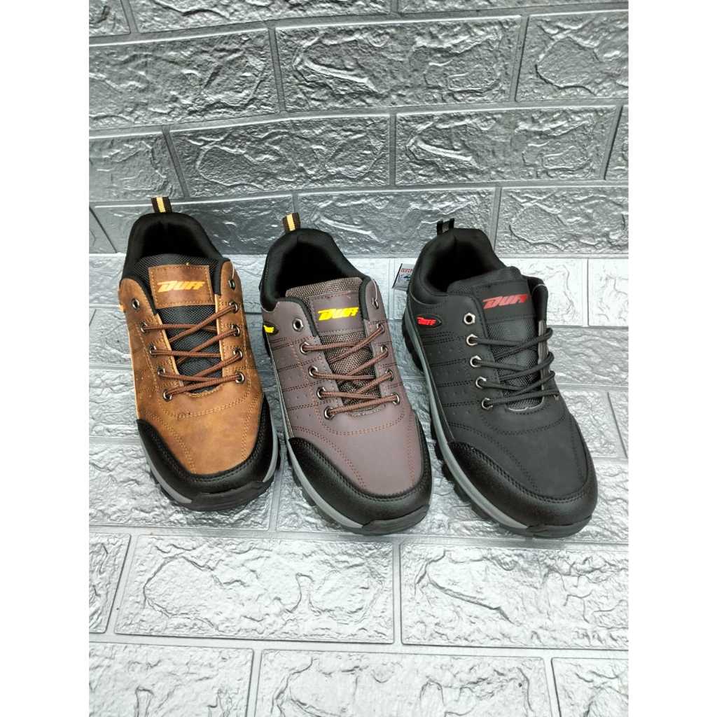 DUFF Sepatu Boots Pria - TRAKING