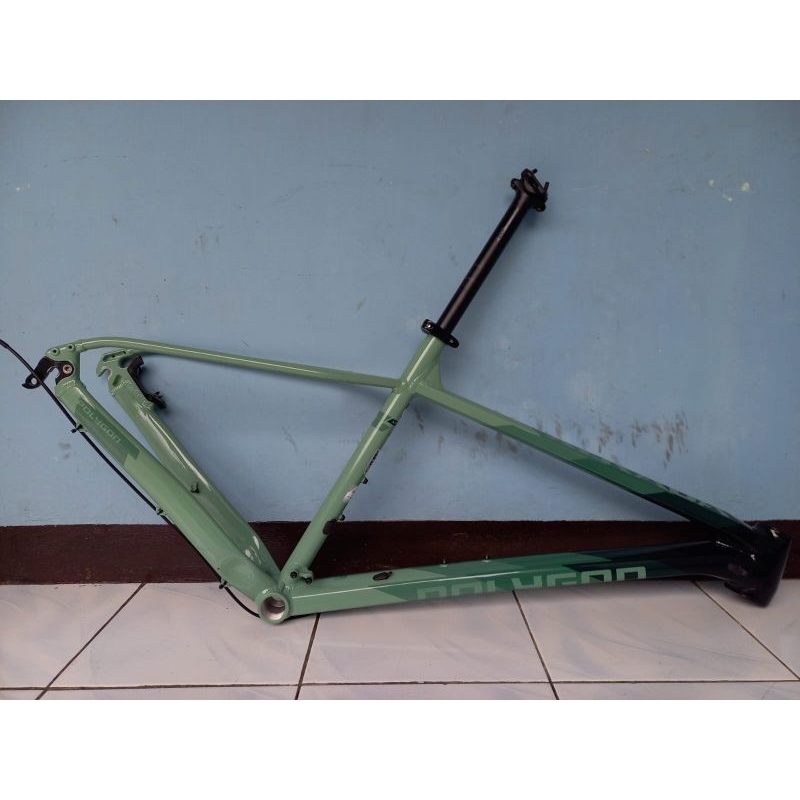 Frame Polygon Xtrada 6 2022 ring 27.5 size L