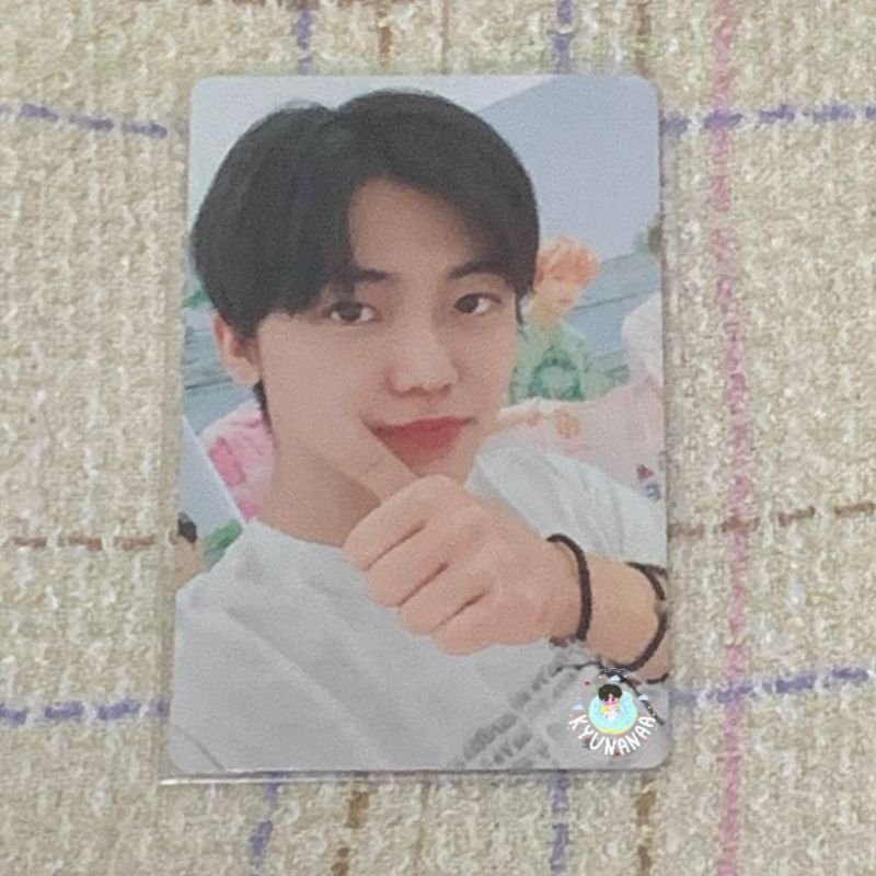 photocard official jaemin bene yizhiyu hello future ver B