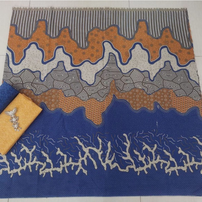 Kain Batik Pekalongan Motif Oyot Mimang Merah Kuning Hitam Biru 210cm x 110cm Katun 2 Meter