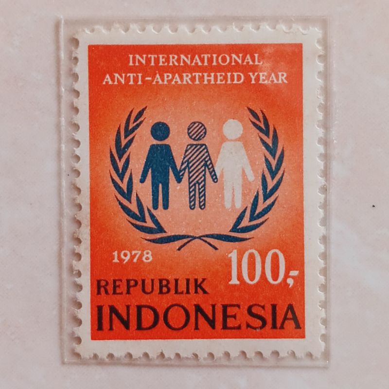 

(AA) Perangko Indonesia 1978 Tahun Anti Apartheid Internasional 100 rupiah Mint