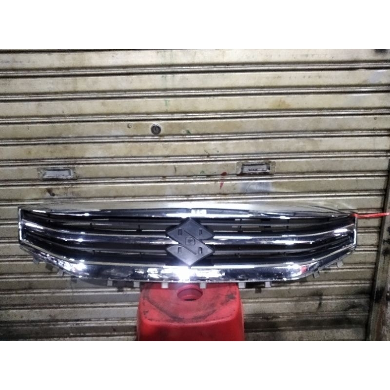 grill /rambang sujuki ertiga 2016-2017 original second copotan