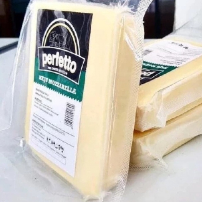 

PERFETTO 25 Gr Mozzarella Cheese Keju Mozarela y Kemasan Baru