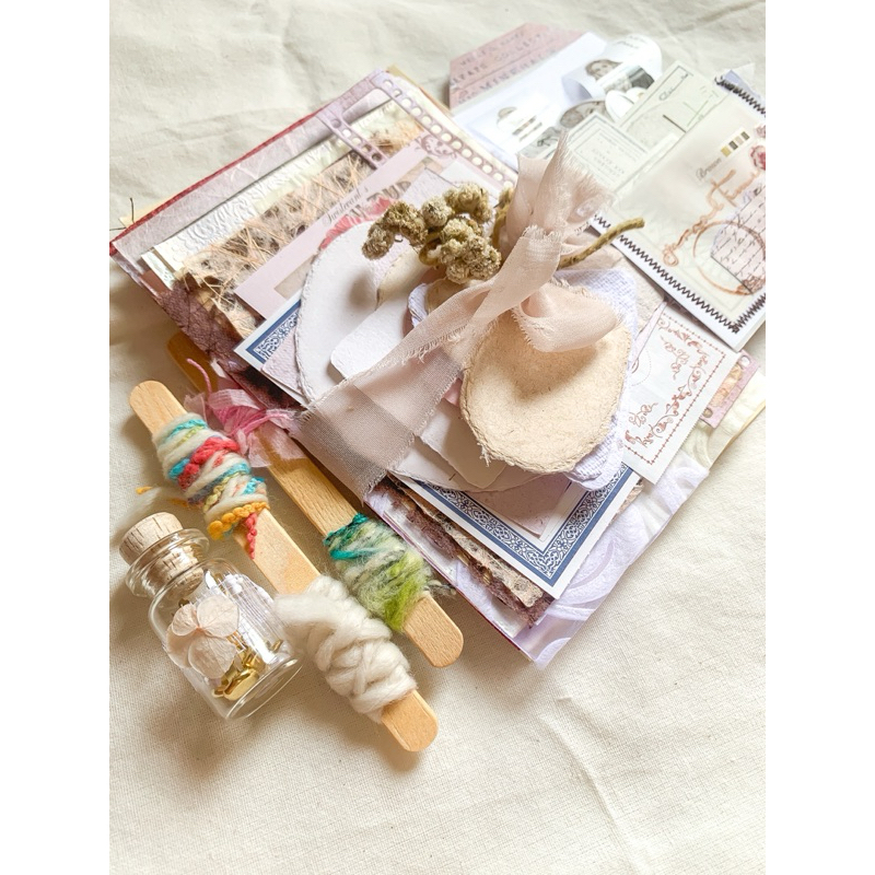 

Ephemera Kit 110pcs