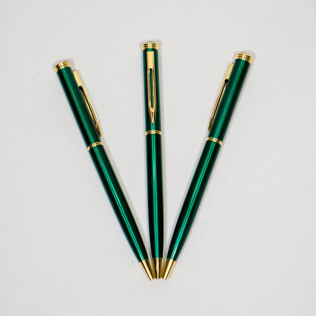 

Pulpen Metal Berbentuk Paku Polos Warna Hijau