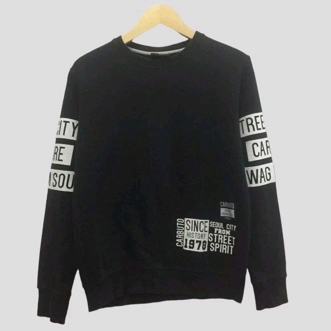 Sweater / Crewneck hitam Carbuto