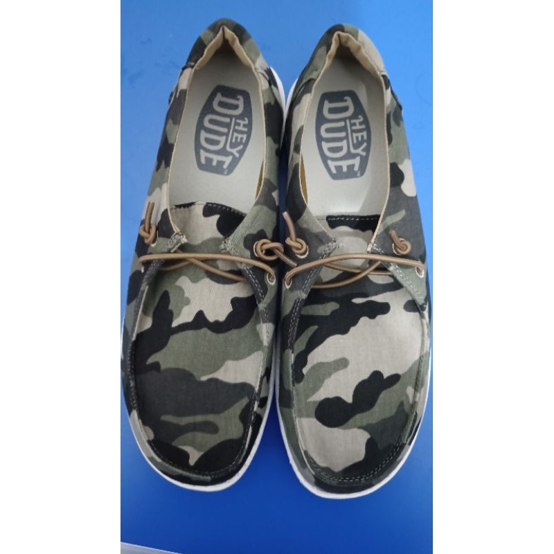 Sepatu Casual Hey Dude Army