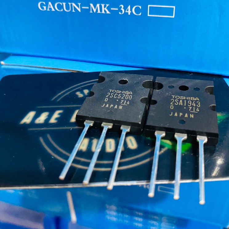 HTc TR FINAL THOSIBA 2SA1943  2SC52 LOT 714 ORIGINAL THOSIBA JAPAN