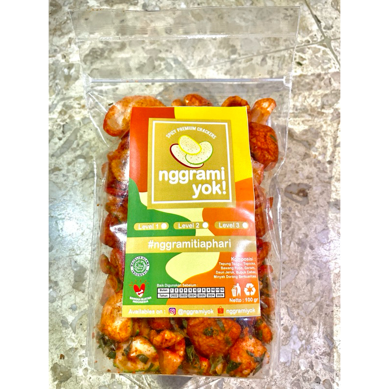 

jajanan viral kerupuk seblak