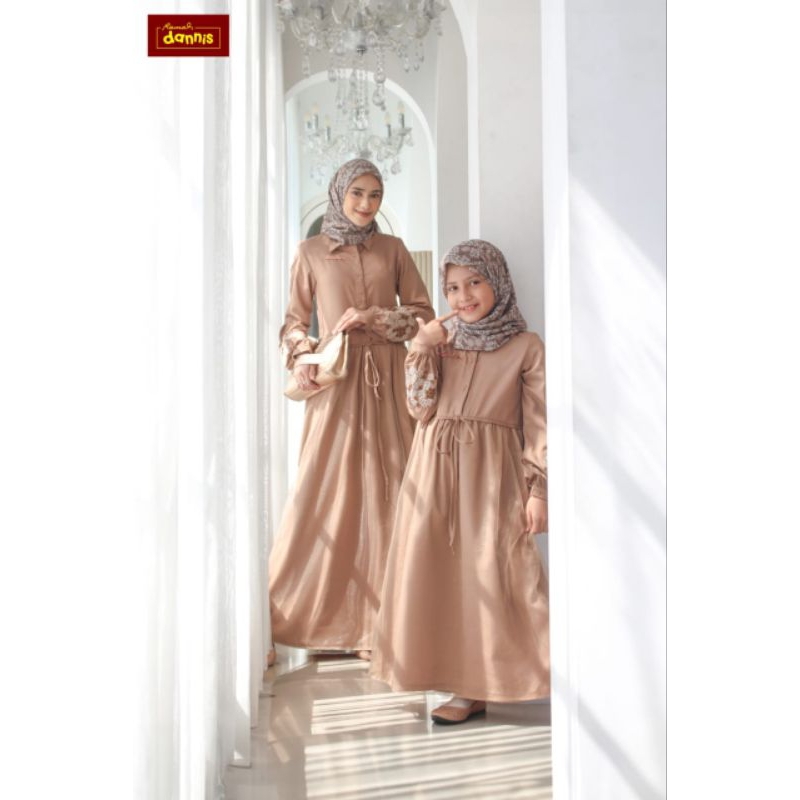 COUPLE 2026 Dannis D'Zoeya Mom n Girl