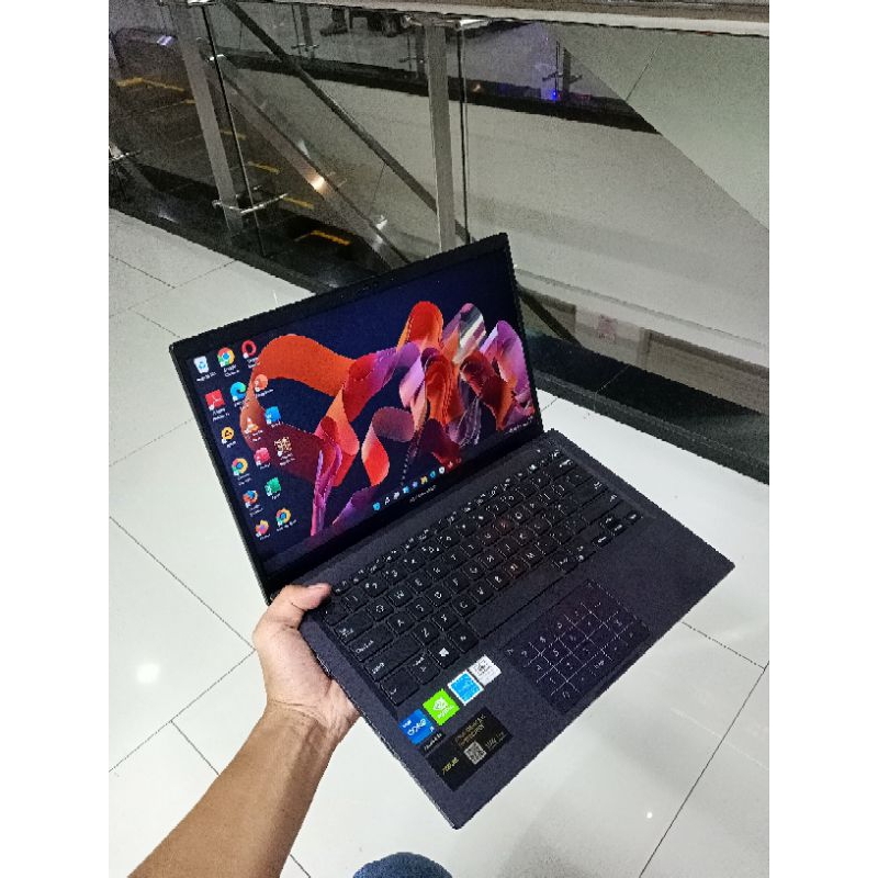 laptop Asus EXPERTBOOK Intel core i5 gen 11 Nvidia mx330 ram 8gb/SSD 512gb fhd ips