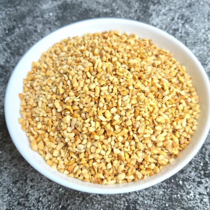 

XC26619 Kacang Mede Menir Mete Pecahan Halus Mentah 1Kg BB2