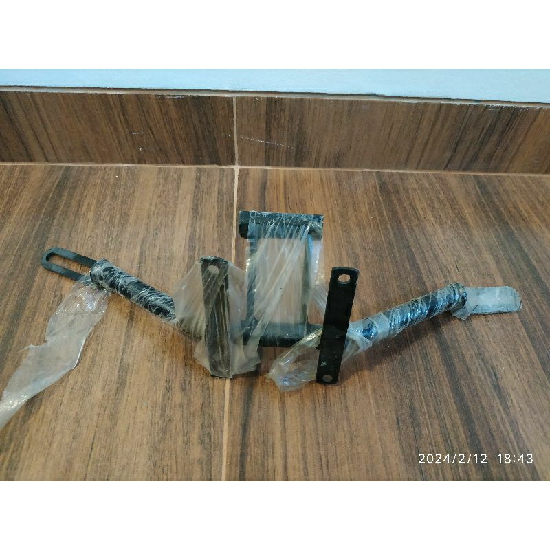 dudukan visor motor beat