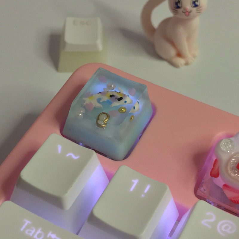 Artisan keycaps resin || koi || mechanikal keyboard