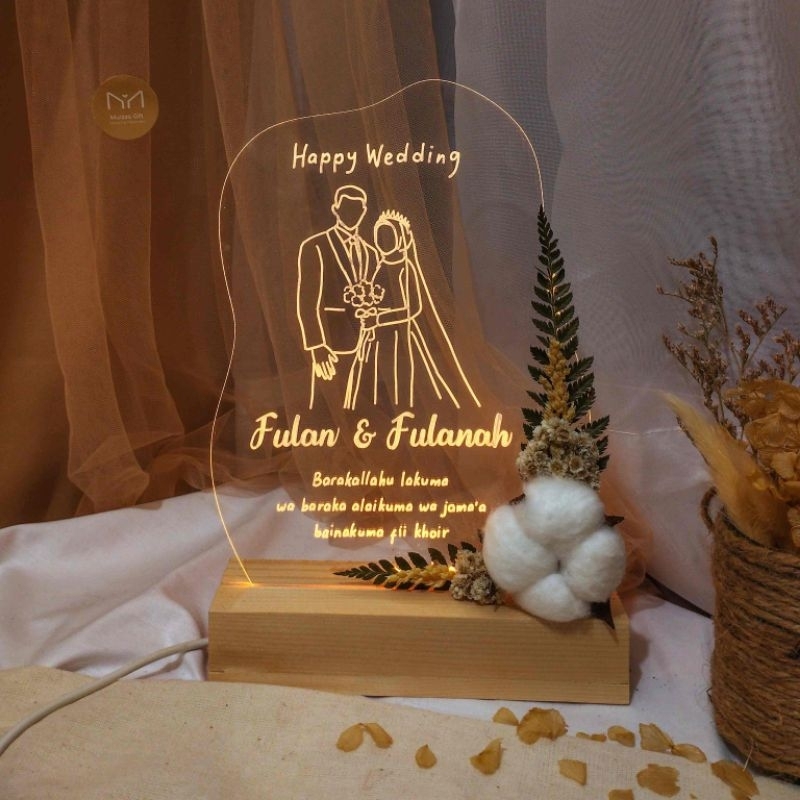 Kado Nikahan Wisuda Akrilik Custom | Acrylic Stand N | Ukuran 14,6x21 cm