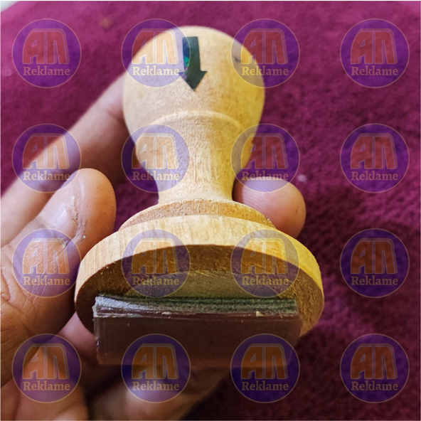 

stempel biasa kayu