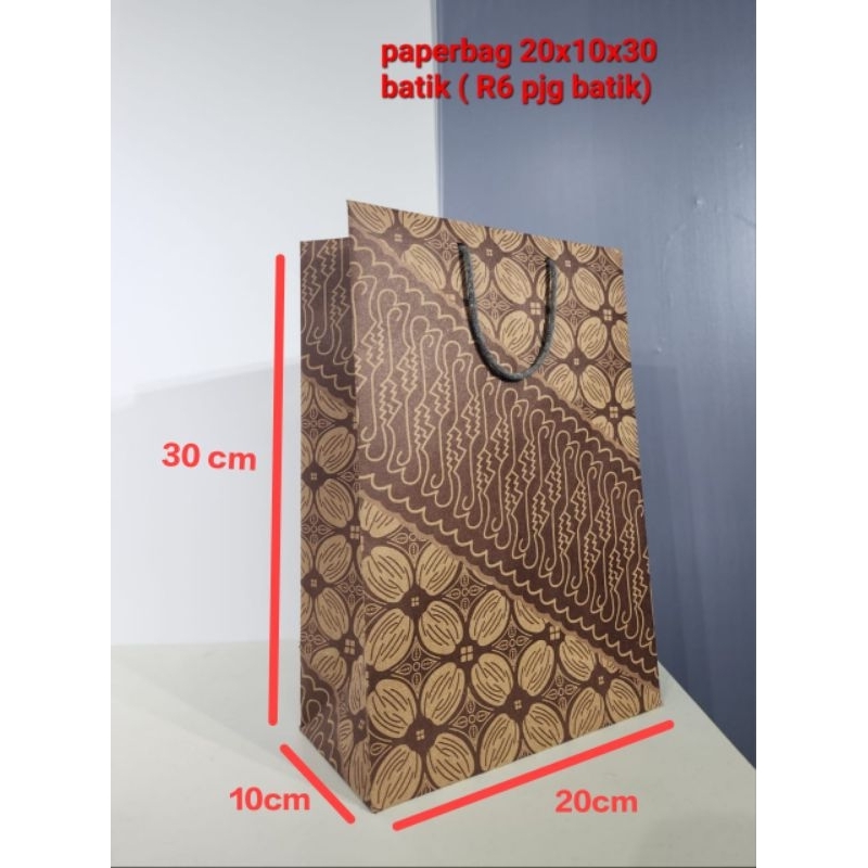 

paper bag 20x10x30 Batik (R6 pjg Batik)