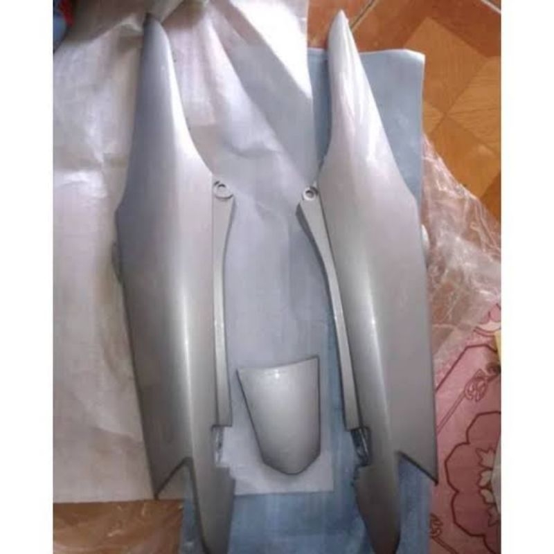 body belakang Supra fit new silver body samping Supra fit new silver