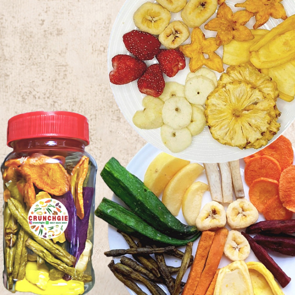 

NEW Cemilan Mix Sayur Toples 3ml Keripik Diet Snack Buah Crunchgie