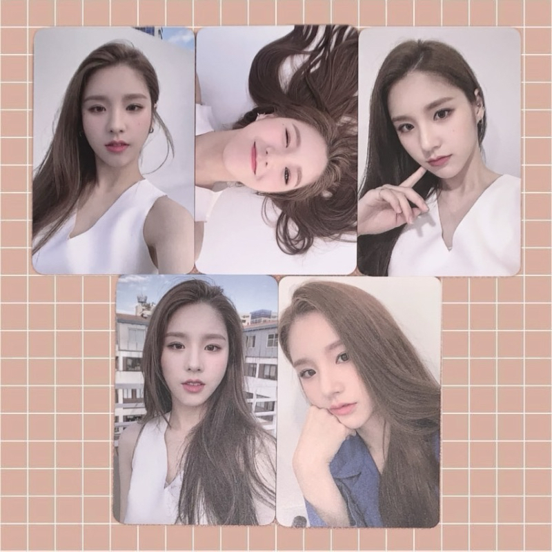 photocard loona heejin season’s greetings 2021 set