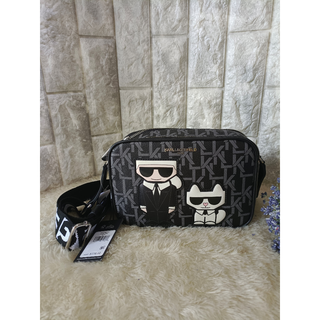 1904-165 KL CAMERA BAG BLACK SIGNATURE