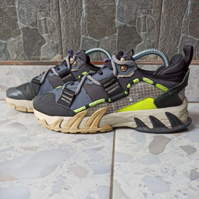 SEPATU LINING ORIGINAL SECOND