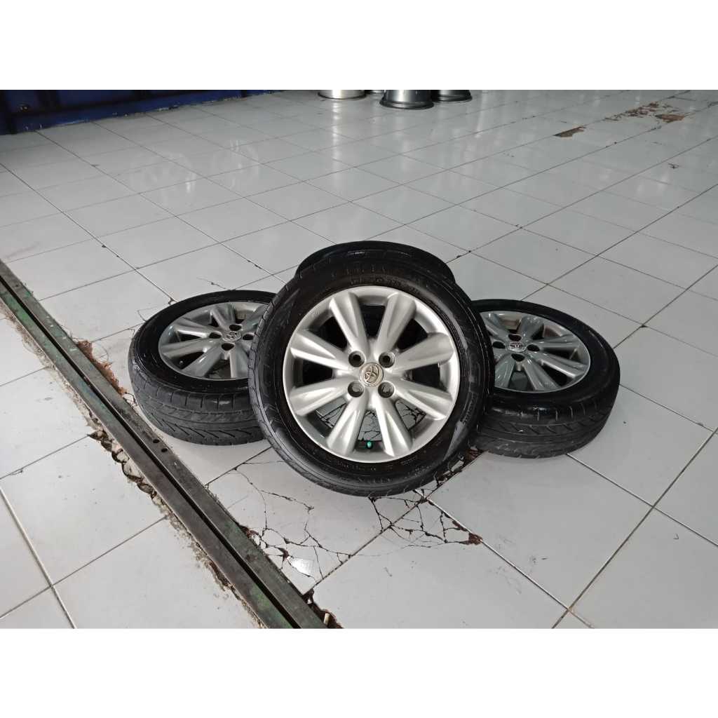 4 pcs velg oem yaris ring 15 + ban bisa untuk soluna vios sirion baleno avega