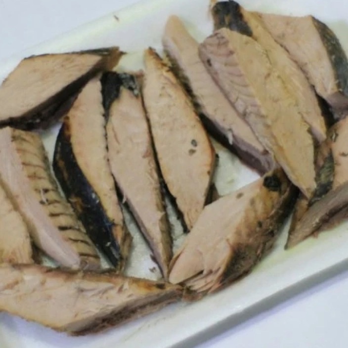 

Free Ongkir Tongkol Rebus isi 1 pc