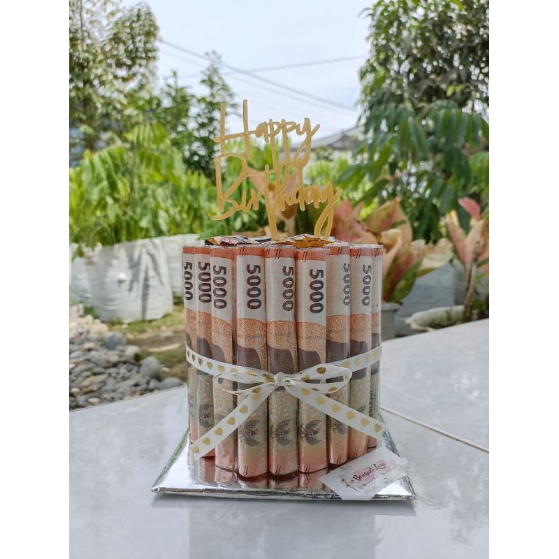 Money cake tower