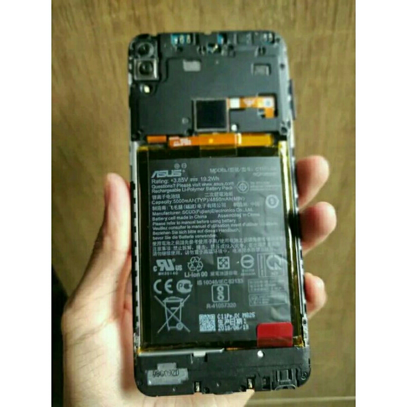 Asus zenfone max pro m1 3/32 minus LCD sama batre harus ganti