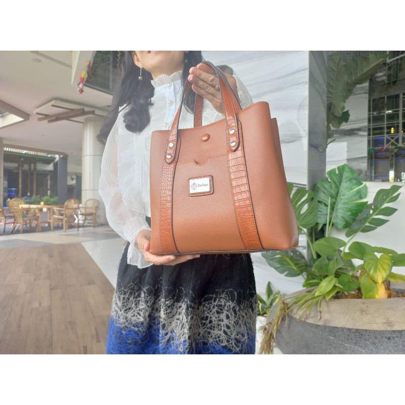 Tas Defino Lovine (Barang Ready Stok) Tas kulit asli, Tas wanita, Tas import, Tas original, Tas Impo
