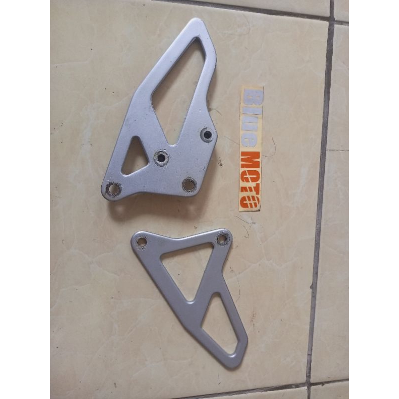 kupingan rangka satria hiu/lumba DD
