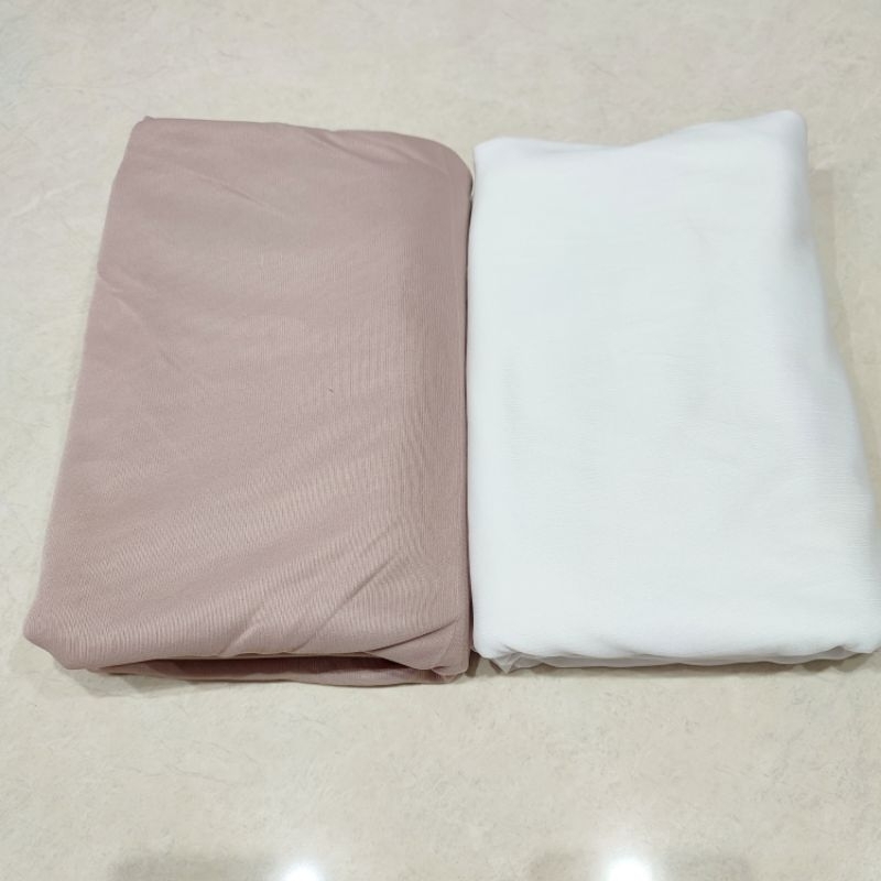 Kain Furing Meteran Nyarung warna Putih dan Rose Gold