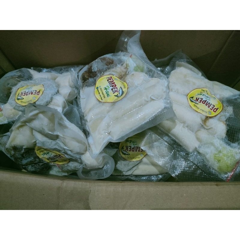 

pempek campur paket medium