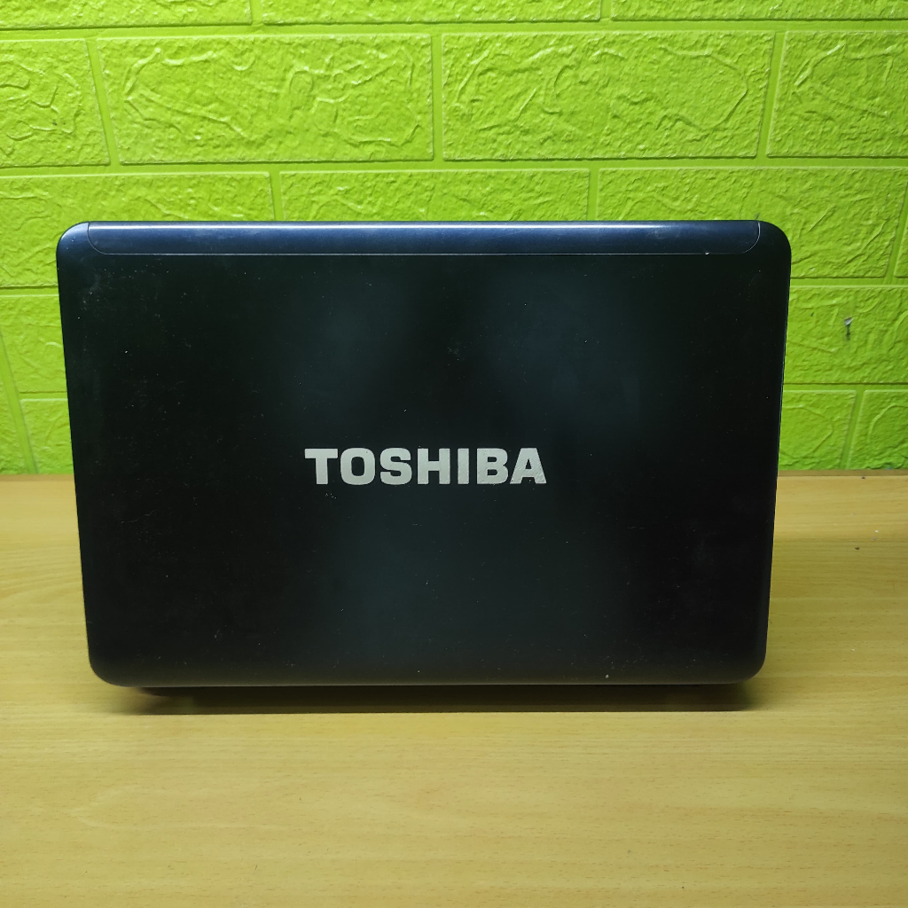 Kesing Casing Case Laptop Toshiba Satellite L745 L745D