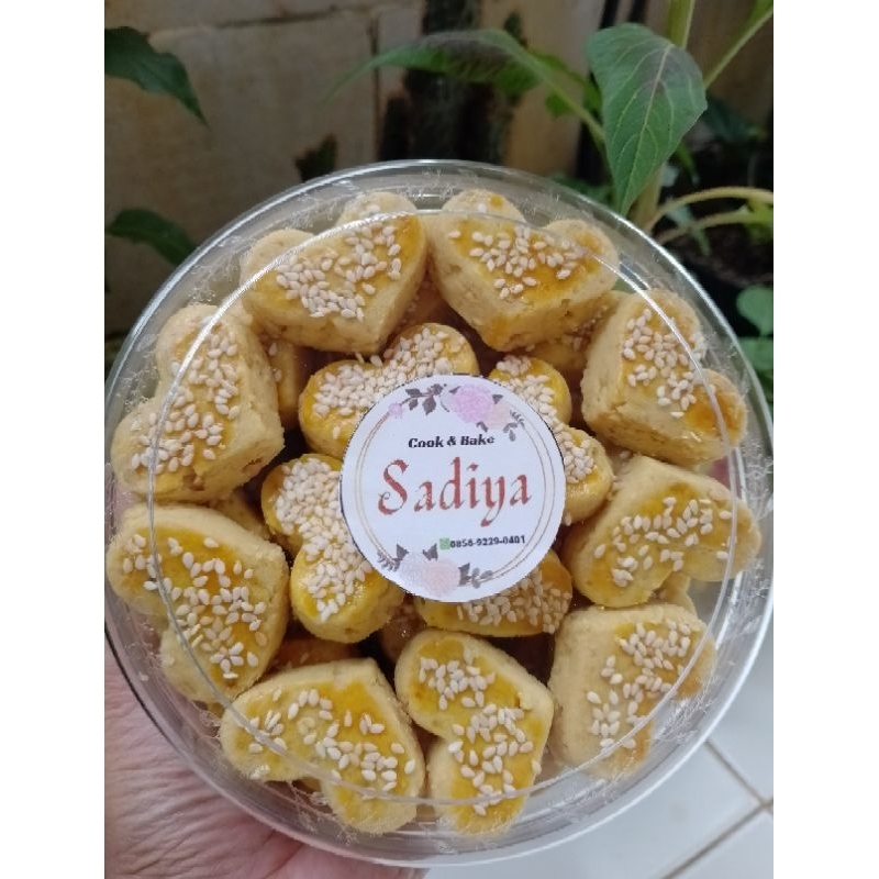 

Kue kacang
