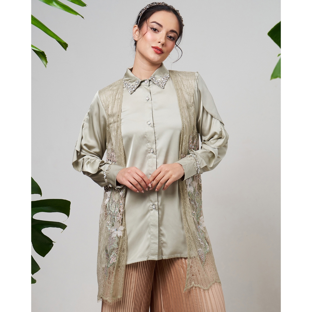 RTW Misty Forest - Top With Chantilly Outer