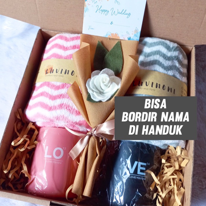

MEGA SALE Hampers pernikahan handuk motif bisa BORDIR NAMA dan cangkir couple kado weddinganniversary dll