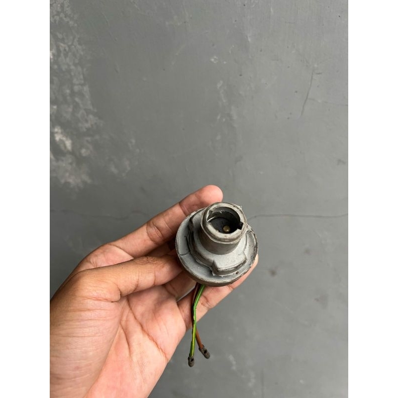 soket piting fiting stop lamp lampu belakang GL