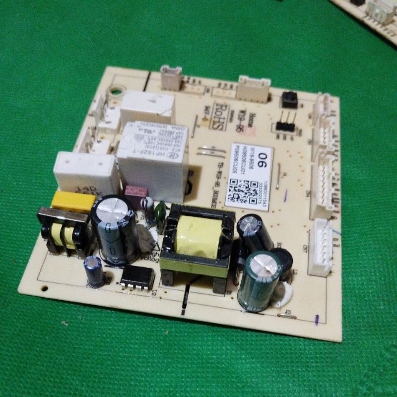 PCB MODULE KULKAS ELECTROLUX ORI W19-9506