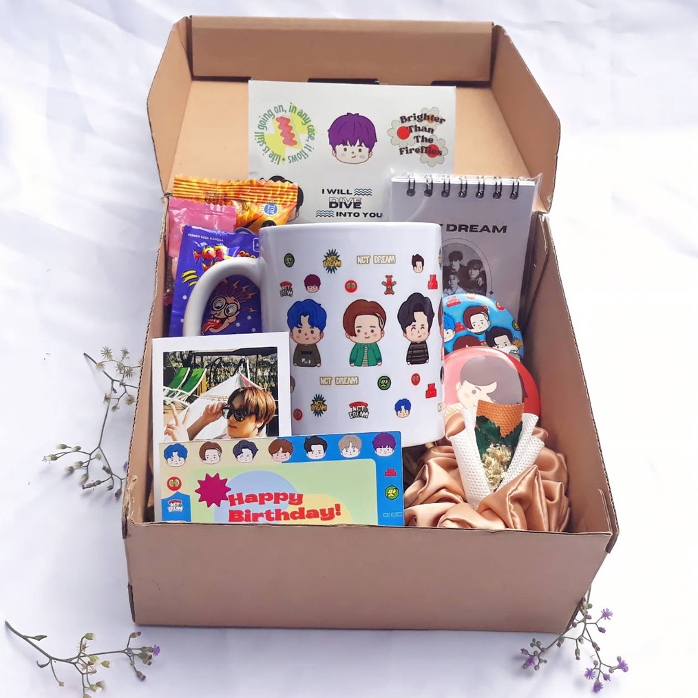 

Stok terbaru GIFT BOX HAMPERS NCT NCT KPOP HAMPERS NCT DREAM FOR BIRTHDAYUNTUK HADIAH ULANG TAHUN NCT